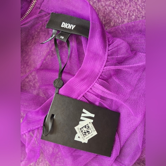Women's DKNY Tulle Overlay Top Size XS - Picture 5 of 8